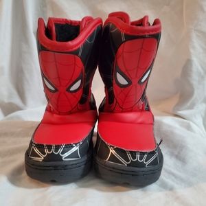 Toddler Spiderman snow boots size 6